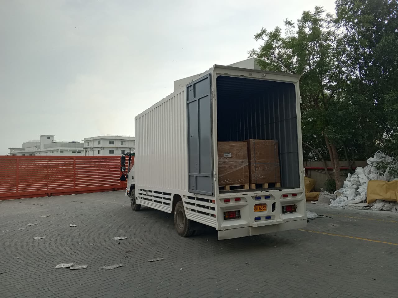 24 FT truck fleet
